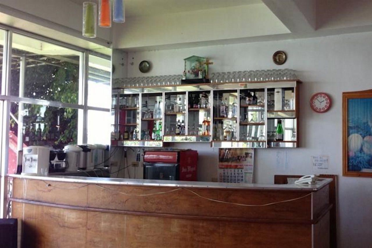 Ladaga Inn & Restaurant Panglao Exteriör bild