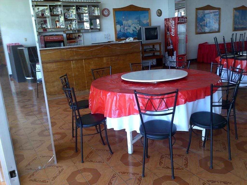 Ladaga Inn & Restaurant Panglao Exteriör bild